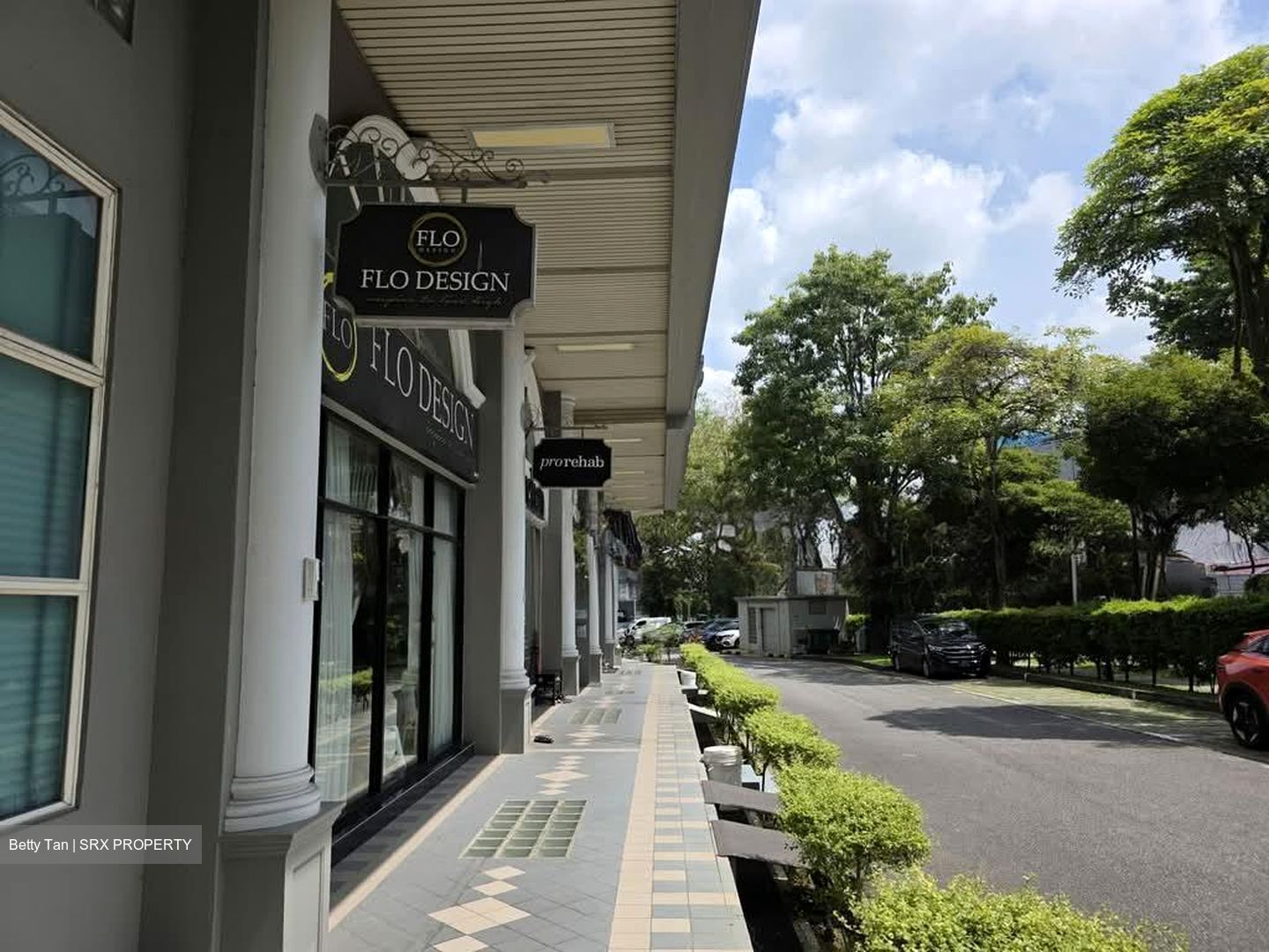 Sin Ming Plaza (D20), Shop House #586610481